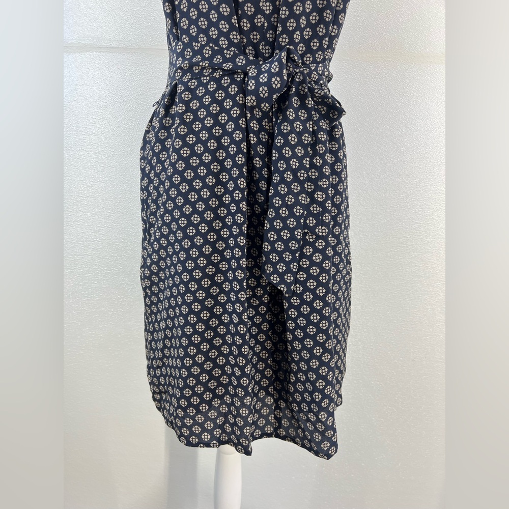Madewell Knee Length Sheath Dress Navy Floral Patterned SIZE XS‎ - Picture 5 of 17